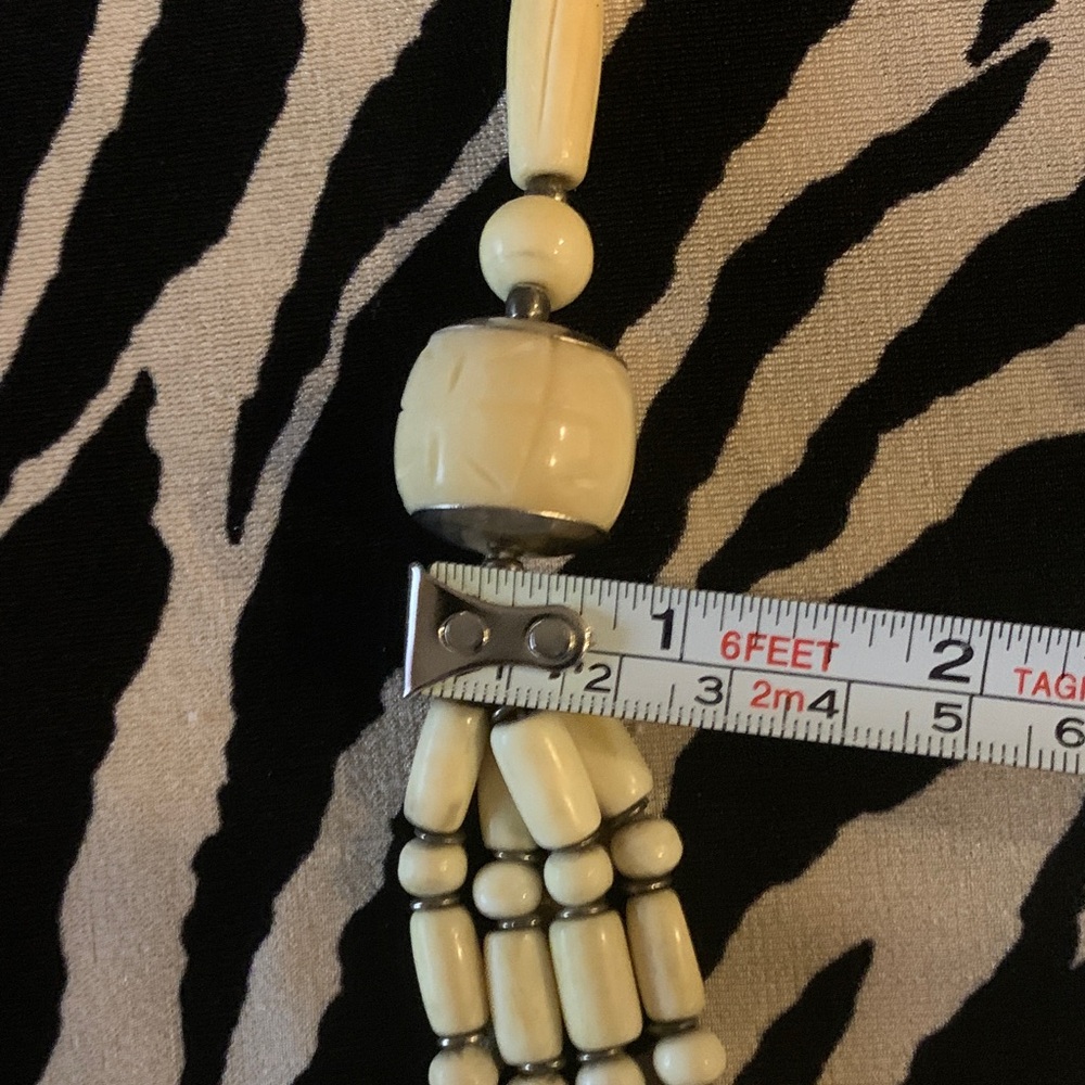 Vintage Bone Off- White and Cream Beaded Necklace with Brass Accents - Picture 3 of 9